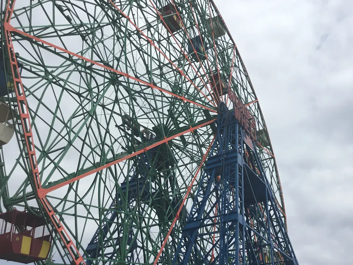 The Wonder Wheel at Coney Island, Brooklyn, on the longer NYC contrast tours